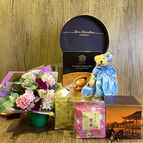 MD-HA13 Mandarin Oriental Rose Petal Jam and Reign Premium Abalone Rice Hamper